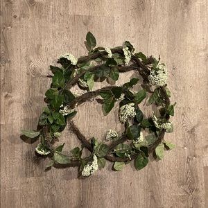 2 each of 6' faux grapevine like vine with leaves & flowers